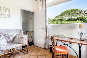 Hotel of the Domaine De Cabasse - Booking Information and Policies