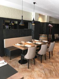 Hotel Restaurant at Floridor - Guest Reviews and Feedback