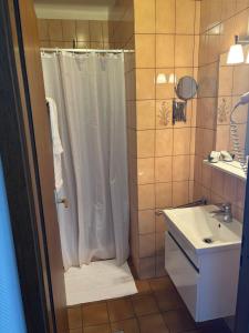 Hotel Restaurant Le SY - Guest Policies
