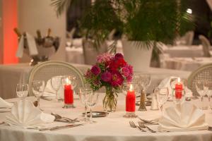 Hotel Royal Saint-Mart - Location and Accessibility