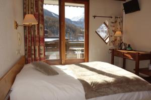 Hotel The White Stop - Policies and Services