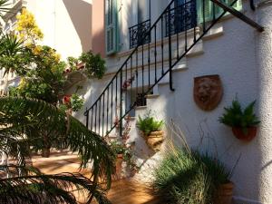 Hotel Villa Rose - House Rules and Policies