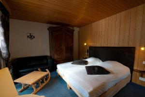 Hotel With Two Keys - Accessibility Features