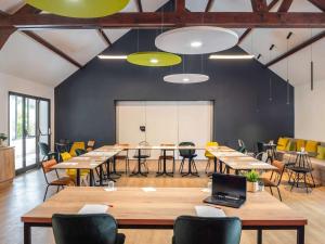 Ibis Beaune Centre - Booking and Policies