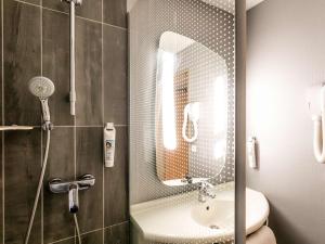 Ibis Bourges Centre - Guest Reviews and Experiences