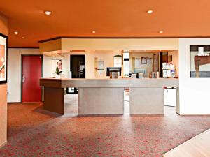 Ibis Hotel Nevers - Location and Accessibility