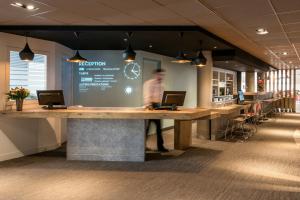 Ibis Le Havre Centre - Dining Options and Breakfast