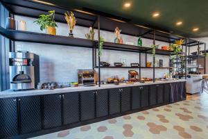 Ibis Styles Rouen Centre Rive Gauche - Location and Accessibility