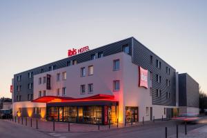 Ibis Troyes Centre - Location and Accessibility
