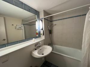 Initial by Balladins La Roche-Sur-Yon - Policies and House Rules