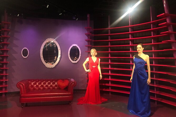 Japan Madame Tussauds Tokyo - Displays and Wax Replicas