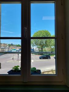 Kilometer 99 - Amenities and Services