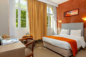 Kyriad Avignon - Palace of the Popes - Policies and Important Information