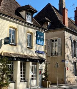 Kyriad Chalon-Sur-Saone Centre - Booking and Policies