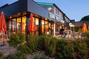 Kyriad Clermont Ferrand Nord - Riom - Dining Options