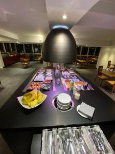 Kyriad Fréjus Hotel Restaurant - Guest Reviews and Experiences