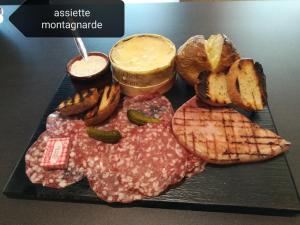 Kyriad Rouen Sud - Oissel - Dining Options