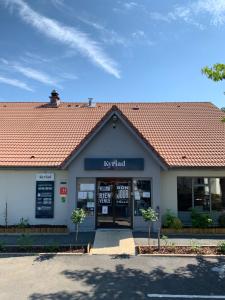 Kyriad SEDAN - Dining Options