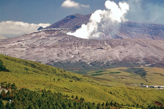 Kyushu Kumamoto and Aso Volcano Castle Day Tour From Hakata - Important Tour Details