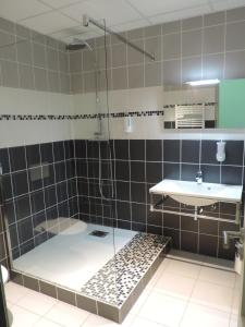 Lake and Forest Hotel - Guest Experience and Reviews