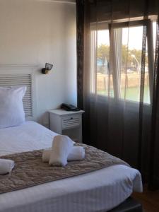 Lestacade - Dining and Food Options