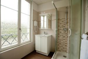 Logis Hotel Beaudon - House Rules and Booking Information