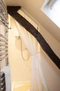 Logis Hotel De France - Amenities and Services
