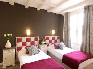 Logis Hotel La Croix Blanche Fontevraud - Guest Reviews and Ratings