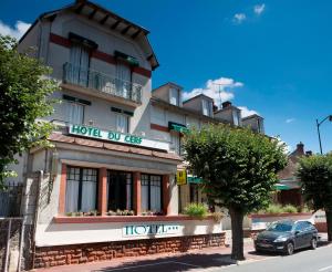 Logis Hotel Le Cerf - Location and Nearby Attractions