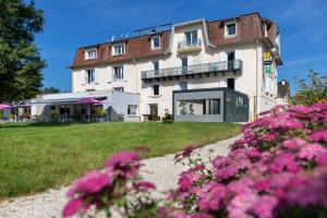 Logis Hotel Restaurant Spa Beau Site - The Sum Up
