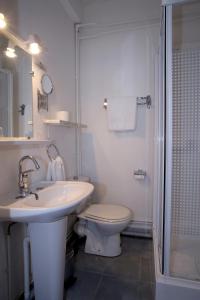 Logis Hotel-Restaurant The Golden Cup - Guest Reviews and Feedback