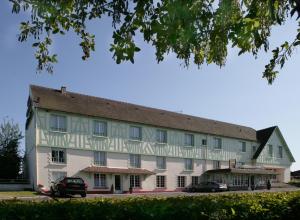 Logis Hotel Restaurant The Golden Pheasant - Recreational Facilities