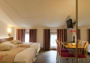 Logis The Red Horse - Activities and Attractions Nearby