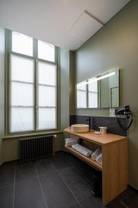Loysel Le Gaucher Hotel - Nearby Attractions