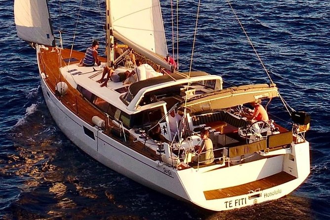 Luxury Diamond Head Sunset Sail - Logistics