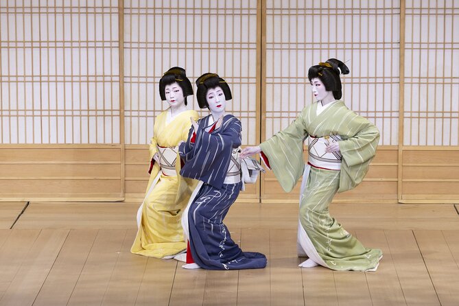Maiko Dance Show and Kinkakuji Temple Walking Tour - Health and Accessibility Restrictions