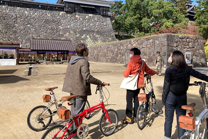 Matsue Cycling Adventure That Castles and Tea Culture - Cycling Through Scenic Neighborhoods