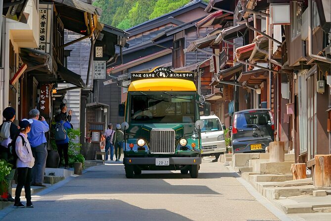Matsumoto Castle and Kamikochi Private Tour - Narai-juku