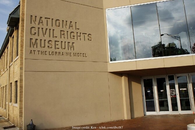 Memphis History & Heritage: Private Half-Day Walking Tour - Reflect at the Lorraine Motel