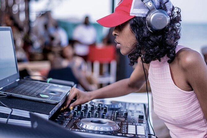 Miami's Best Party Cruise Drink Included 1 Hour 20 Min Tour - Recommended by Travelers