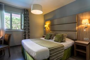 Mireille Hotel - Dining Options