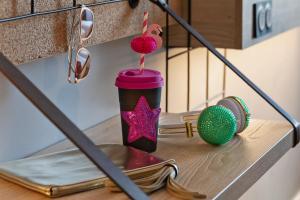 Moxy Amiens - Dining Experience and Breakfast Options