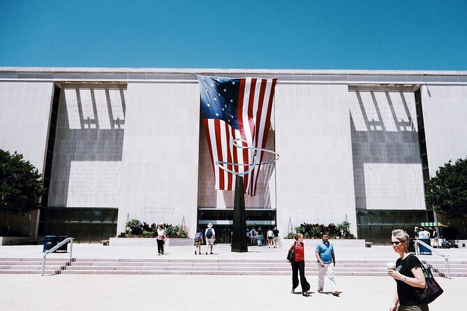 National Archives + American History Museum Exclusive Guided Tour - Tour Logistics