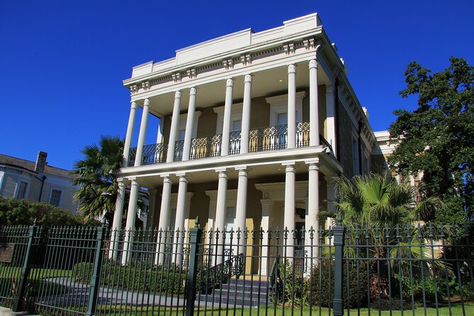 New Orleans Private City and Cemetery Tour - Up to 24 Passengers - Accessibility and Participation