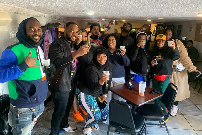 Nola Culture City / Music & Celebrities Combo Tour With Bar Stop - Celebrity Homes and Music History