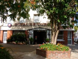 Orme Hotel, Akena - Room Types and Features