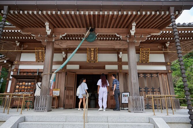 Osaka: 2.5-Hour Private Scenic Hike to Minoo Waterfall - Transportation