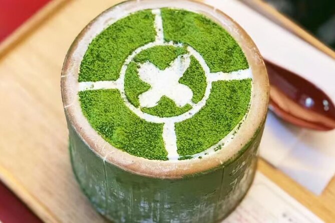 Osaka: Nara, Todaiji, Uji Matcha, and Hot Spring Tour - Visiting Kausga Shrine