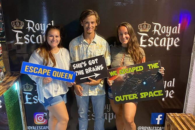 Outer Space One Hour Escape Game - Teamwork and Collaboration