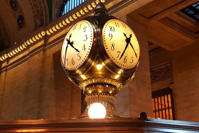 Private New York City Midtown Landmarks Walking Tour - Positive Traveler Feedback